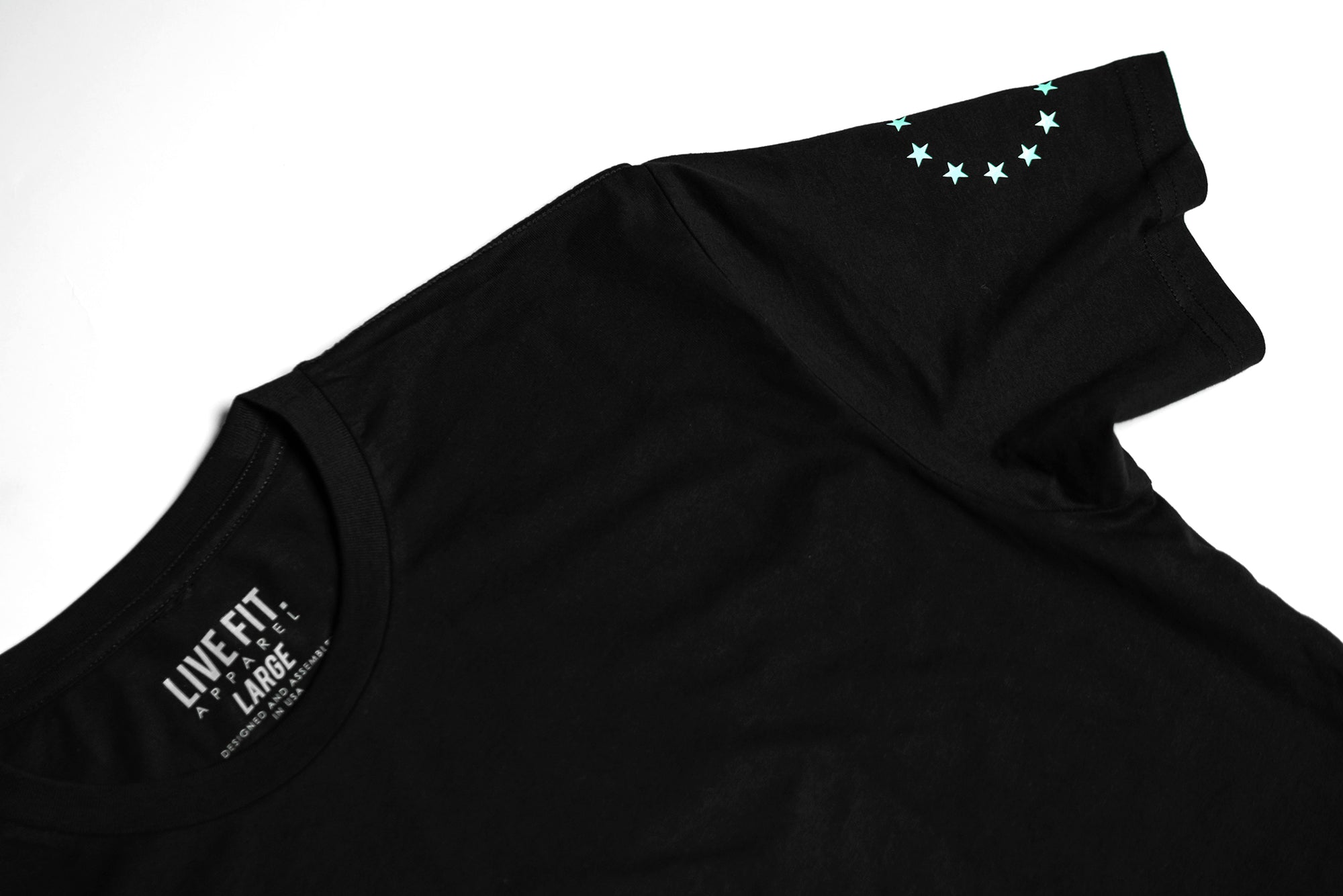 Dynamic Scallop Tee - Black / Mint