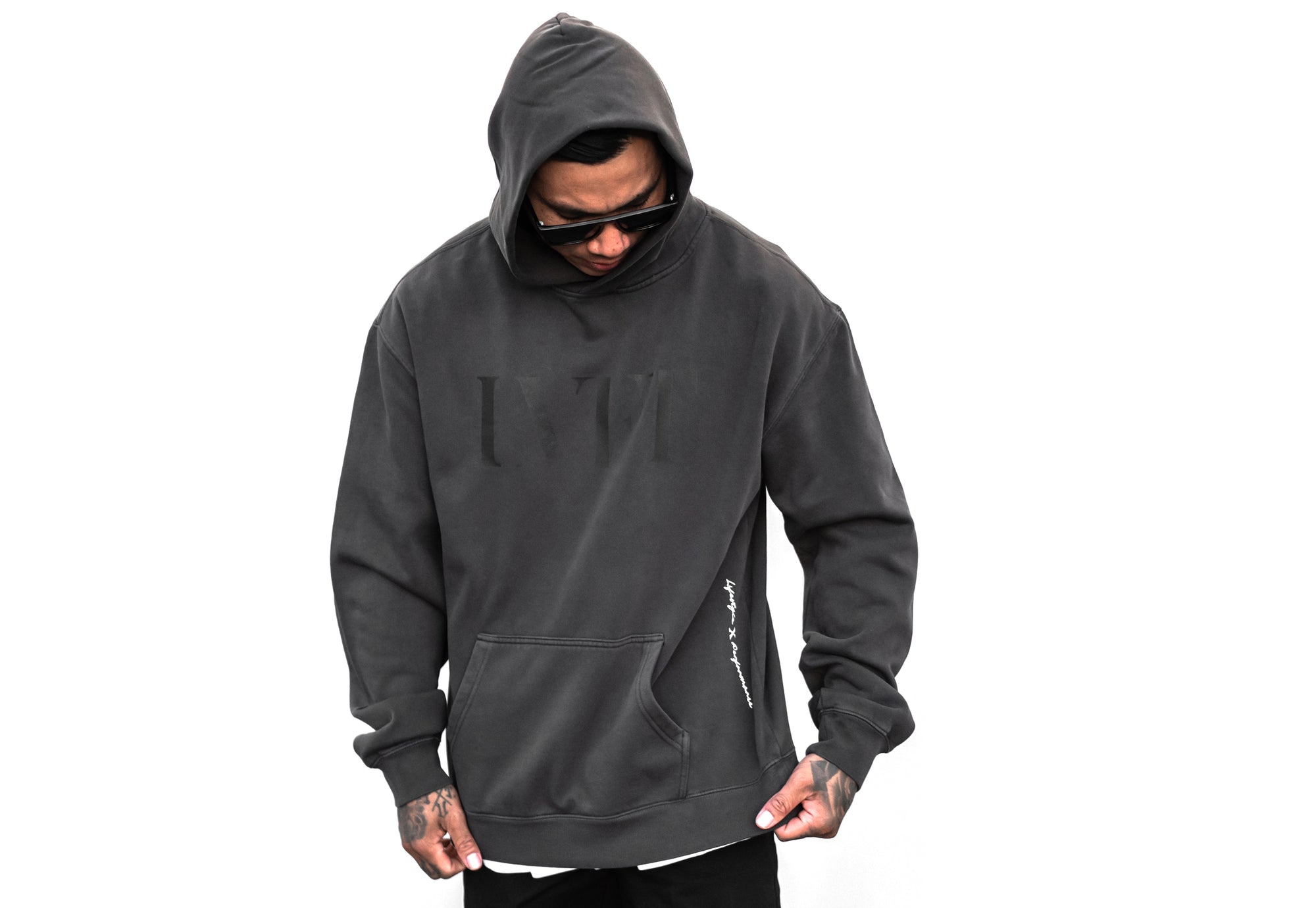 Echo Pullover Hoodie - Vintage Black