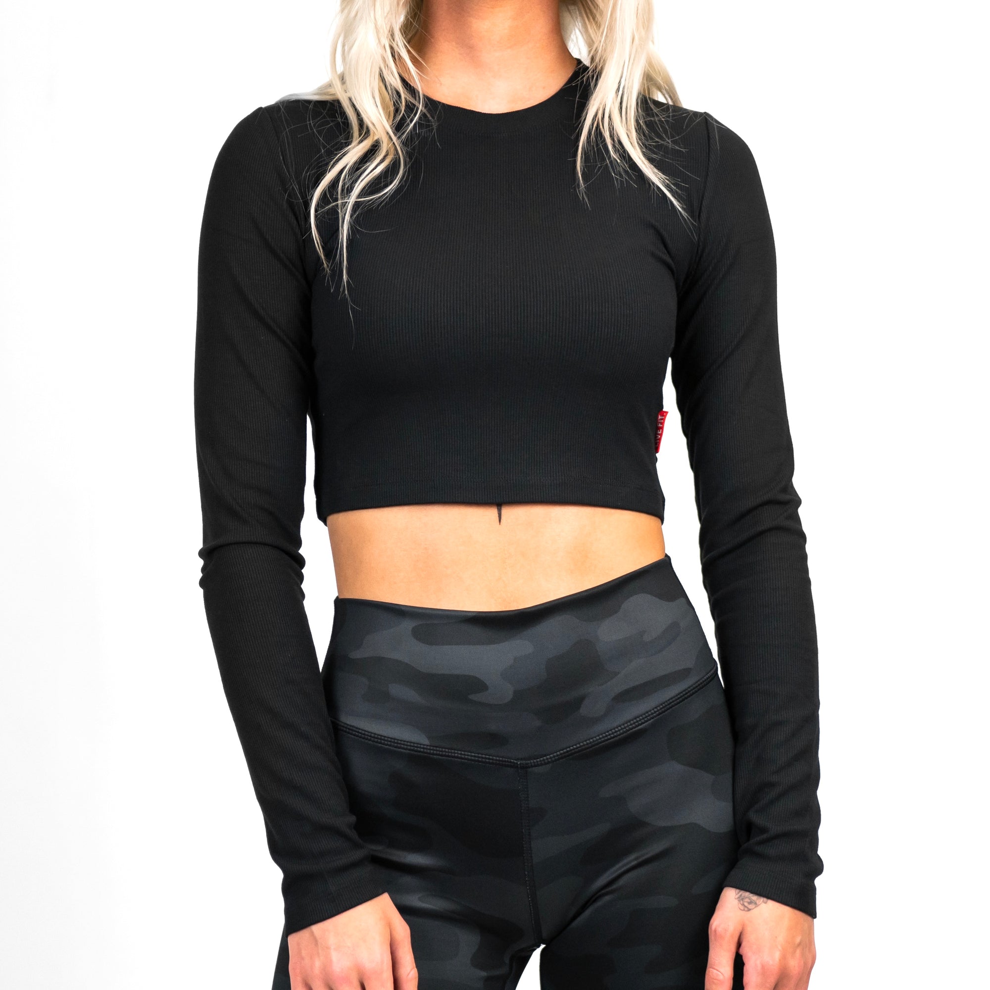 Athleisure Crop Long Sleeve - Black