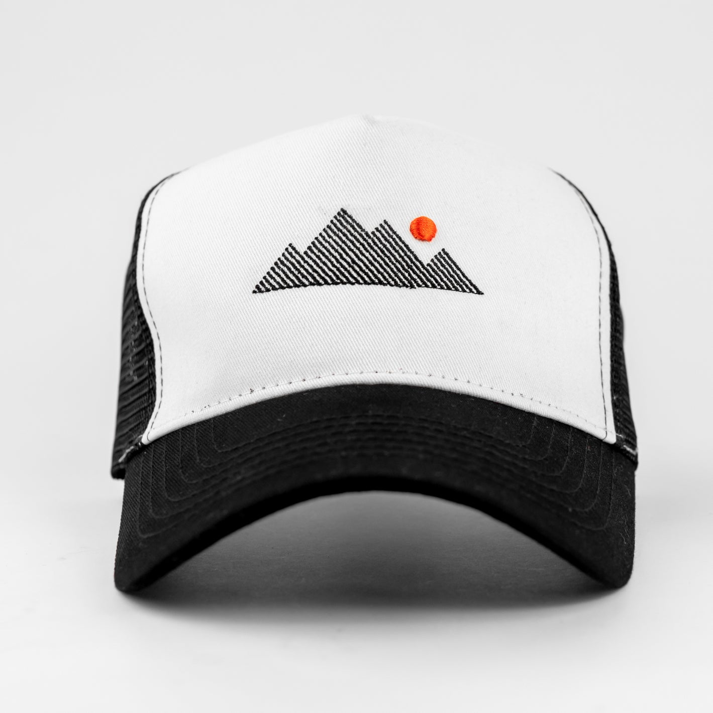 Mountain Trucker Cap - Black/White